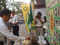 0526_049.JPG (135043 bytes)