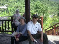 0526_014.JPG (139570 bytes)