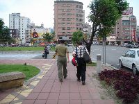 0526_037.JPG (133992 bytes)