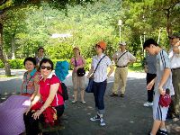 0527_008.JPG (166391 bytes)