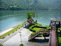 0527_015.JPG (144712 bytes)