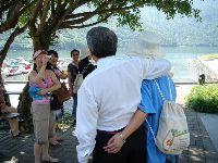 0527_053.JPG (137585 bytes)