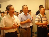 0527_119.JPG (88832 bytes)