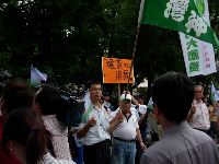 0601_014.JPG (111465 bytes)