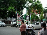 0601_025.JPG (153892 bytes)