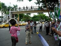 0601_046.JPG (142073 bytes)