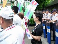 0601_048.JPG (112119 bytes)