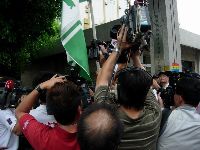 0601_057.JPG (112394 bytes)