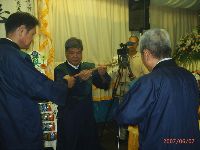 0607_036.JPG (90335 bytes)