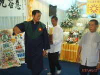 0607_100.JPG (105968 bytes)