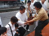 0607_110.JPG (120824 bytes)