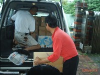 0609_004.JPG (100857 bytes)