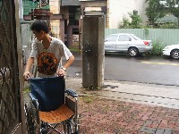 0609_012.JPG (138806 bytes)