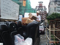 0609_055.JPG (126548 bytes)