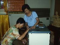 0616_098.JPG (99845 bytes)