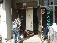 0627_006.JPG (117455 bytes)