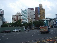 0705_029.JPG (99405 bytes)