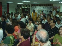 0708_100.JPG (70205 bytes)