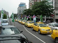 0712_017.JPG (78755 bytes)