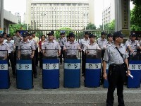 0712_029.JPG (78576 bytes)