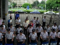 0712_030.JPG (92208 bytes)