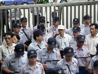 0712_040.JPG (86043 bytes)