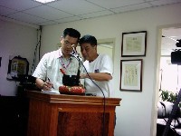 0714-2_019.JPG (52416 bytes)