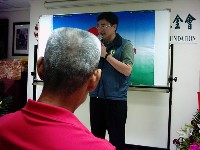 0714-2_040.JPG (54532 bytes)