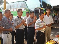 0714-3_10.JPG (73807 bytes)