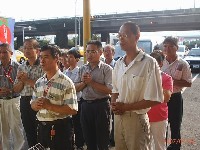 0714-3_12.JPG (70529 bytes)