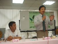 0804_035.JPG (88783 bytes)