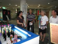 0811_004.jpg (112427 bytes)