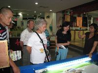 0811_005.jpg (106764 bytes)