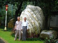 0811_059.jpg (144750 bytes)