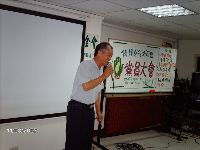 0811_030.JPG (90639 bytes)