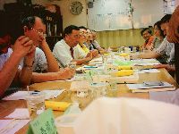 0830_012.JPG (126520 bytes)