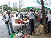 0908_0004.JPG (87359 bytes)