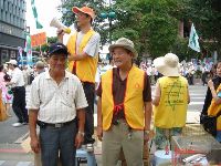 0908_0046.JPG (83972 bytes)