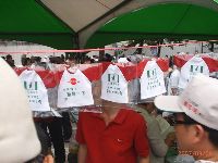 0908_0118.JPG (96502 bytes)