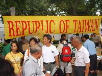 0908_0165.JPG (140638 bytes)