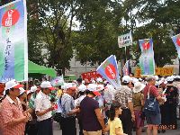 0908_0184.JPG (173896 bytes)