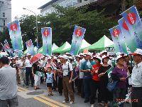 0908_0185.JPG (150306 bytes)