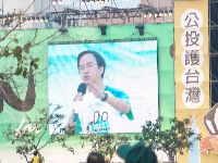 0915_0082.JPG (72902 bytes)