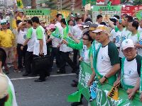 0915_0094.JPG (81597 bytes)