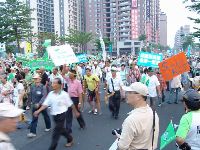 0915_0104.JPG (91426 bytes)