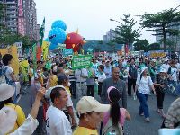 0915_0114.JPG (87105 bytes)