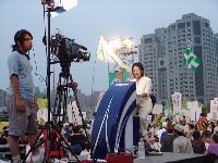 0915_0127.JPG (71935 bytes)