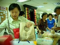 0922_002.JPG (121637 bytes)