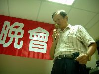 0922_044.JPG (98321 bytes)