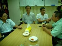 0922_075.JPG (106118 bytes)